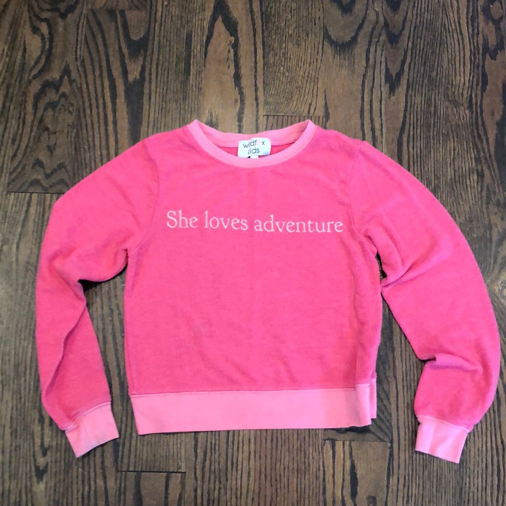 Wildfox kids sweatshirt “she loves adventure” size 5/6